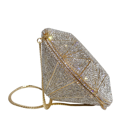 Three-dimensional diamond shape handbags
